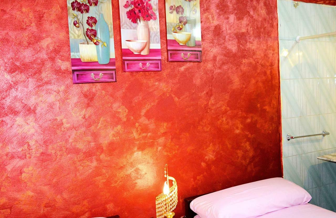 City Hostel Hostal