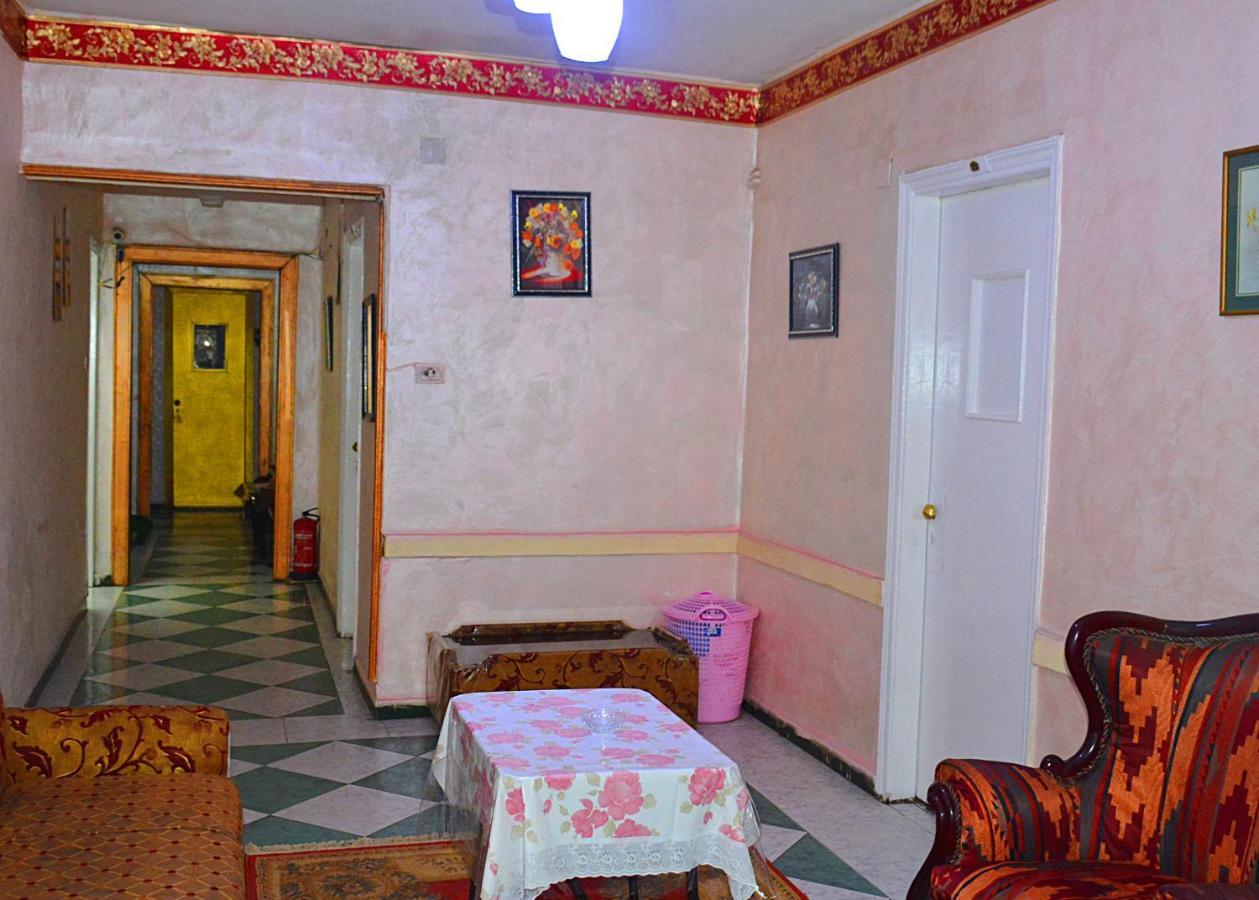 City Hostel Hostal *